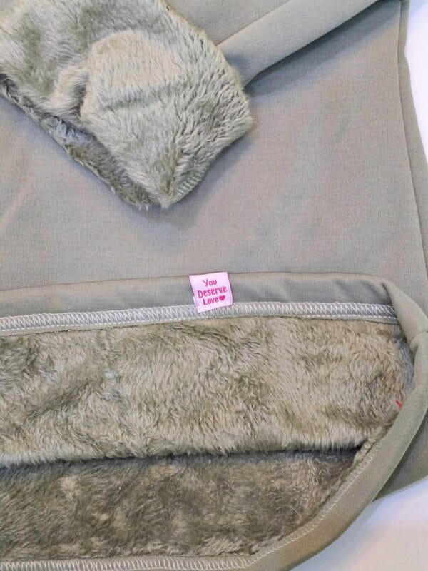 Warm latch basic shirt - Image 9