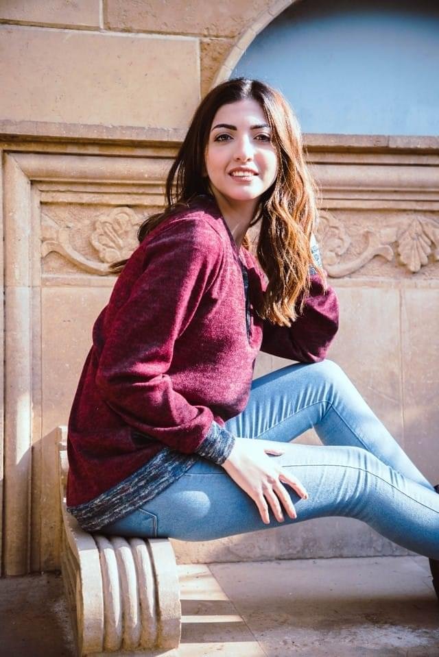 Maroon nursing sweatshirt - Image 5